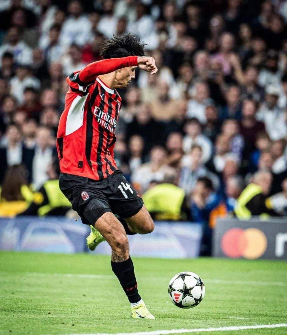 AC米兰主力球员恢复训练状态 AC米兰主力球员恢复训练状态