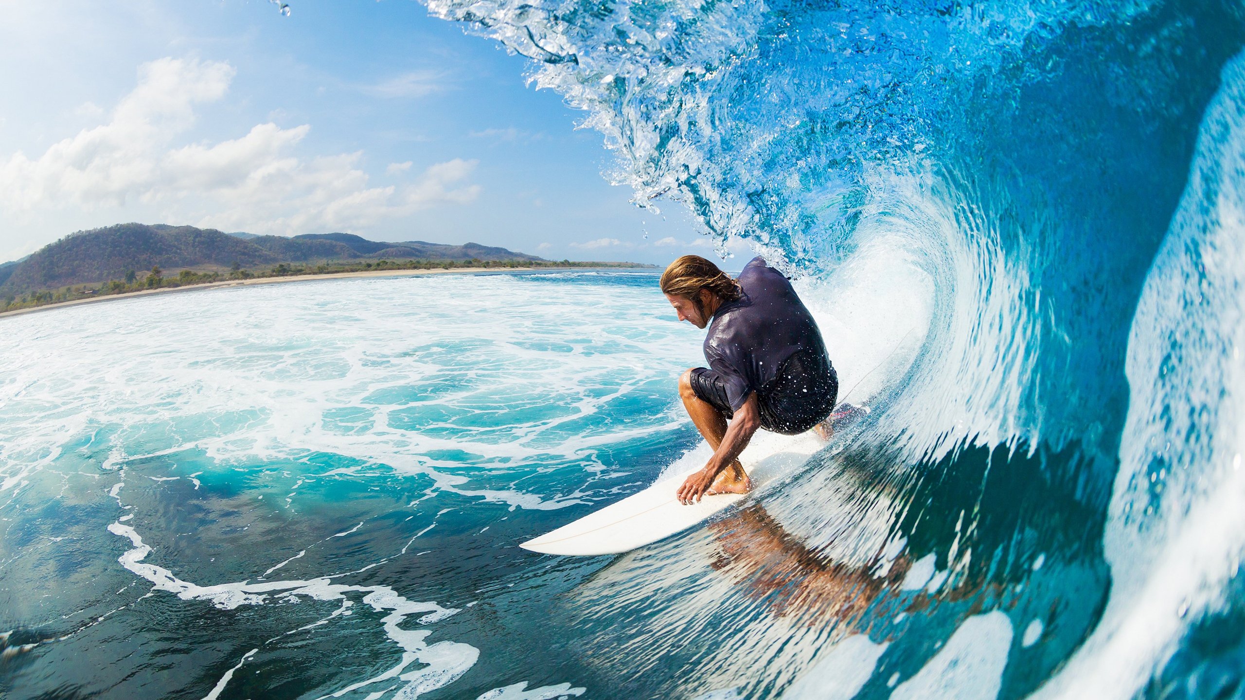 篮球无疆界，广东队正面击溃勇士，约基奇在德甲争冠战接管比赛